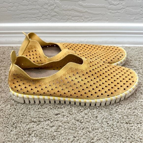 ILSE JACOBSEN | Yellow Perforated Leather Flats Shoes | Size 41 (US 10–10.5) - Picture 2 of 9